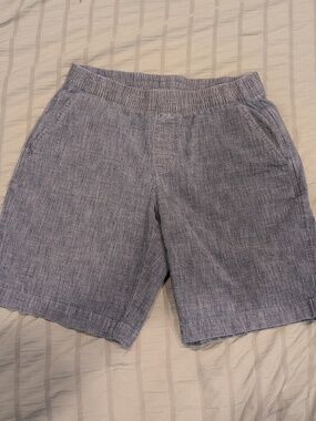 Lands' End Petite Chambray Blue Pull-On Shorts - Size 4P - Favorite Fit